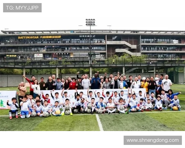 国际足球明星的智慧与激情名言汇集，激励你追逐梦想的力量