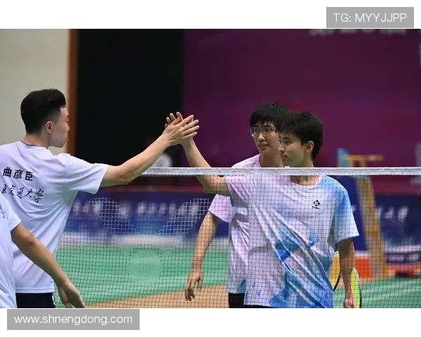 周秀英独家分享羽毛球技巧与训练心得助你提升竞技水平